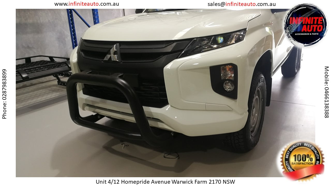 Mitsubishi pajero deals sport nudge bar